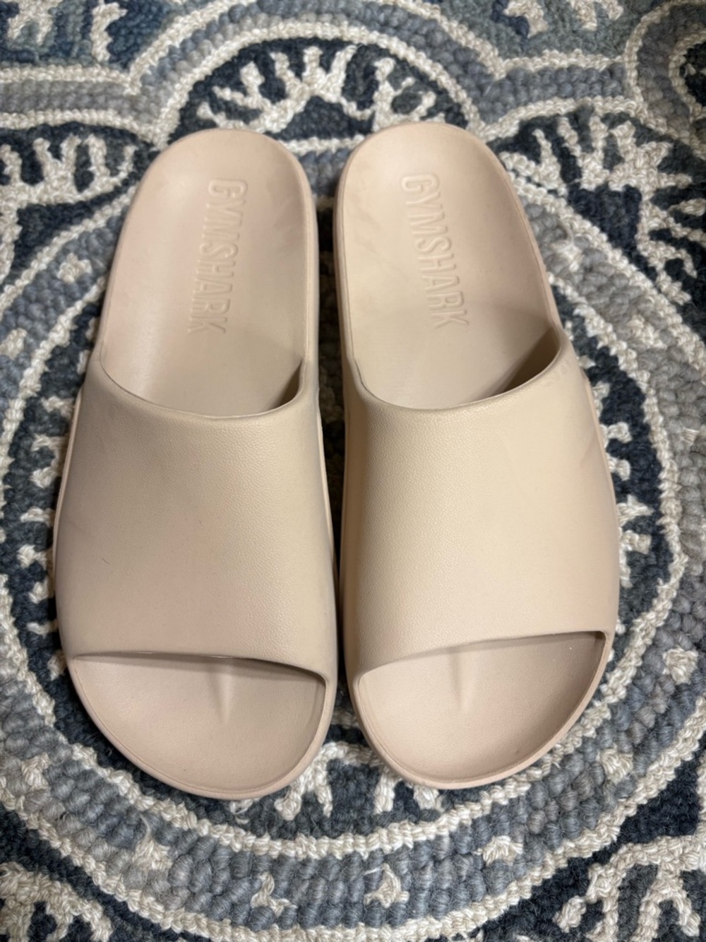 Gymshark Men’s 11 Slides in tan/beige. Like new